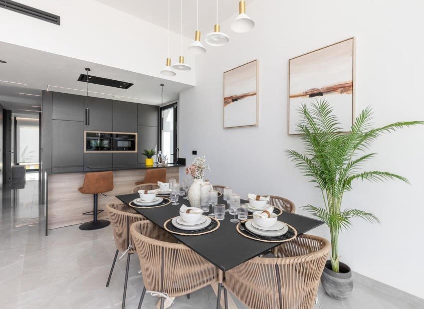 3 makuuhuone Huvila myytävänä paikassa Los Balcones mukana uima-altaan - 700 000 € (Ref: 9882459)