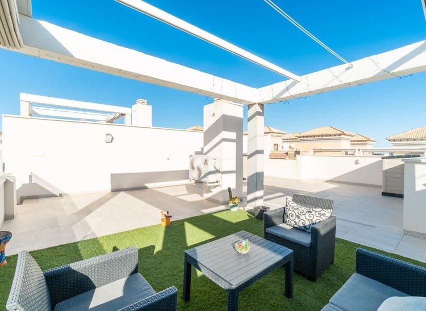 2 chambre Maison de Ville à vendre à Orihuela Costa avec piscine - 255 000 € (Ref: 9882460)