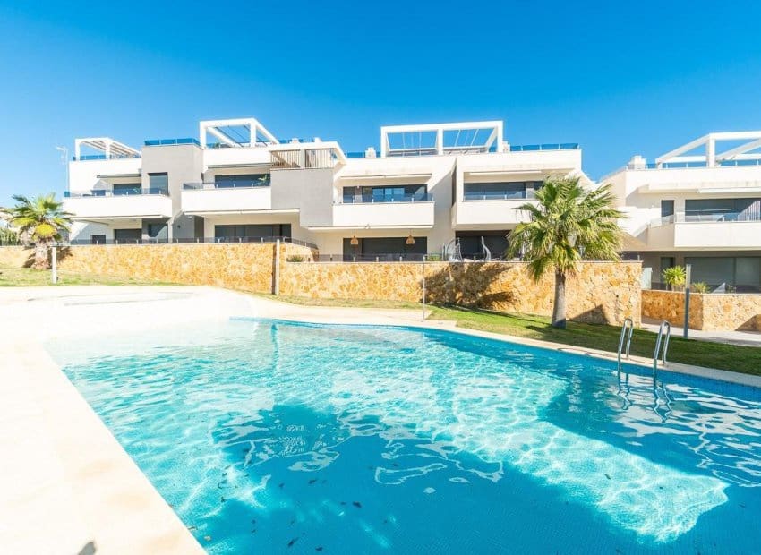 2 chambre Maison de Ville à vendre à Orihuela Costa avec piscine - 255 000 € (Ref: 9882460)
