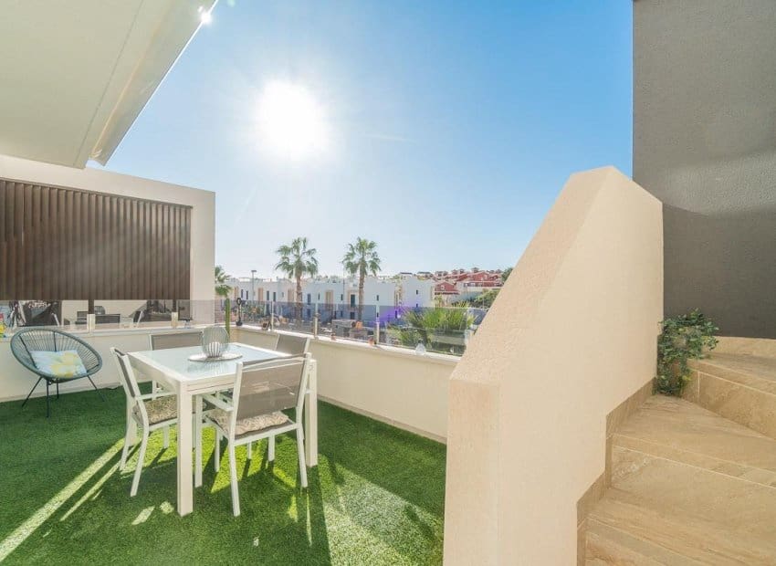 2 chambre Maison de Ville à vendre à Orihuela Costa avec piscine - 255 000 € (Ref: 9882460)
