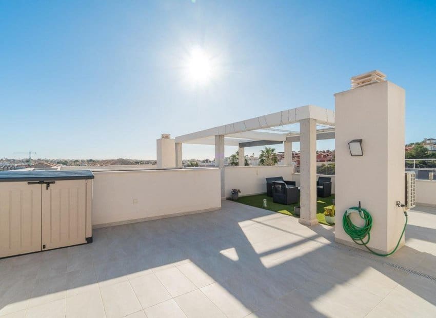 2 chambre Maison de Ville à vendre à Orihuela Costa avec piscine - 255 000 € (Ref: 9882460)