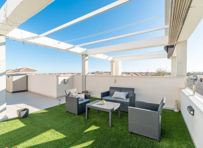2 chambre Maison de Ville à vendre à Orihuela Costa avec piscine - 255 000 € (Ref: 9882460)