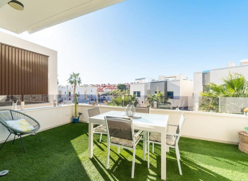 2 chambre Maison de Ville à vendre à Orihuela Costa avec piscine - 255 000 € (Ref: 9882460)
