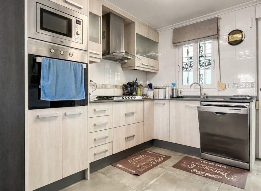 3 makuuhuone Huvila myytävänä paikassa Orihuela Costa mukana uima-altaan - 435 900 € (Ref: 9882461)