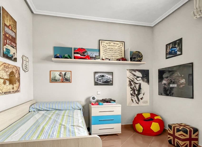 3 makuuhuone Huvila myytävänä paikassa Orihuela Costa mukana uima-altaan - 435 900 € (Ref: 9882461)