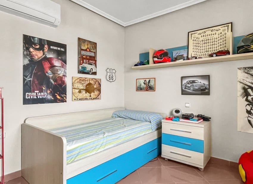 3 makuuhuone Huvila myytävänä paikassa Orihuela Costa mukana uima-altaan - 435 900 € (Ref: 9882461)