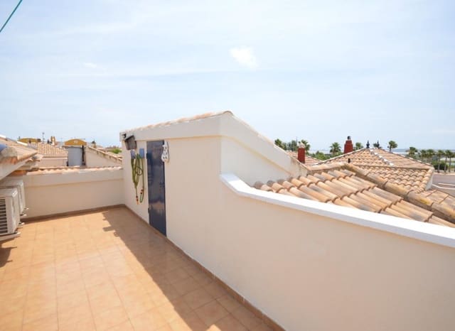 3 soveværelse Villa til salg i Los Montesinos med swimmingpool - € 279.000 (Ref: 9889183)