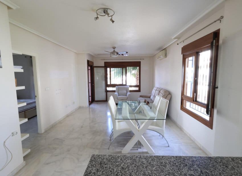 2 bedroom Apartment for sale in Orihuela Costa with pool - € 195,000 (Ref: 9889186)