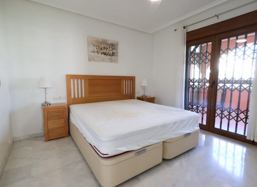 2 bedroom Apartment for sale in Orihuela Costa with pool - € 195,000 (Ref: 9889186)