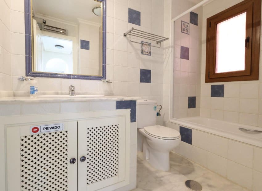 2 bedroom Apartment for sale in Orihuela Costa with pool - € 195,000 (Ref: 9889186)