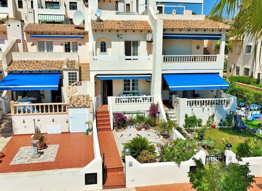 2 soverom Hus til salgs i Las Ramblas Golf med svømmebasseng - € 229 000 (Ref: 9889187)