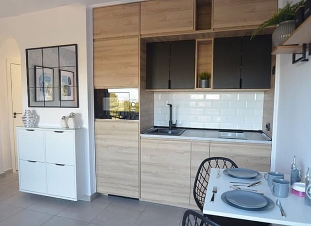 1 slaapkamer Appartement te koop in San Miguel de Salinas met zwembad - € 118.500 (Ref: 9891073)