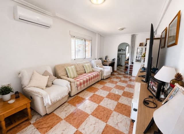2 bedroom Apartment for sale in Cabo Roig, Orihuela with pool - € 164,995 (Ref: 9891074)