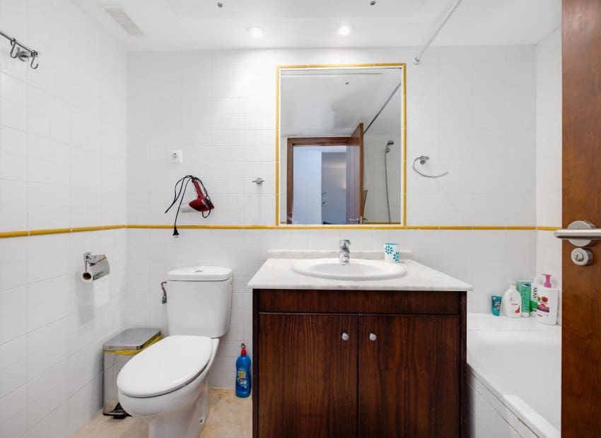 2 sypialnia Apartament na sprzedaż w Punta Prima z basenem - 239 969 € (Ref: 9891075)