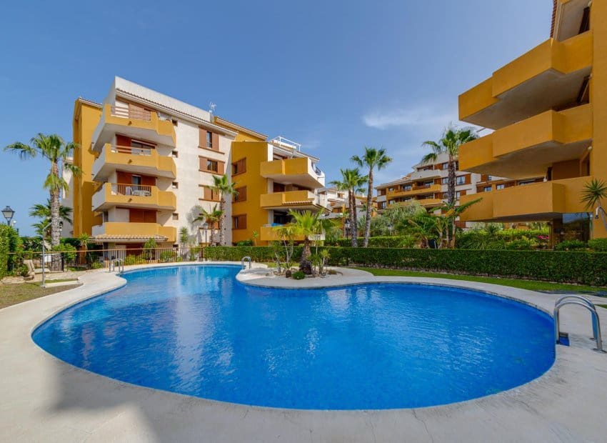 2 sypialnia Apartament na sprzedaż w Punta Prima z basenem - 239 969 € (Ref: 9891075)