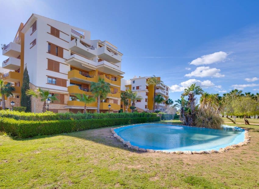2 sypialnia Apartament na sprzedaż w Punta Prima z basenem - 239 969 € (Ref: 9891075)