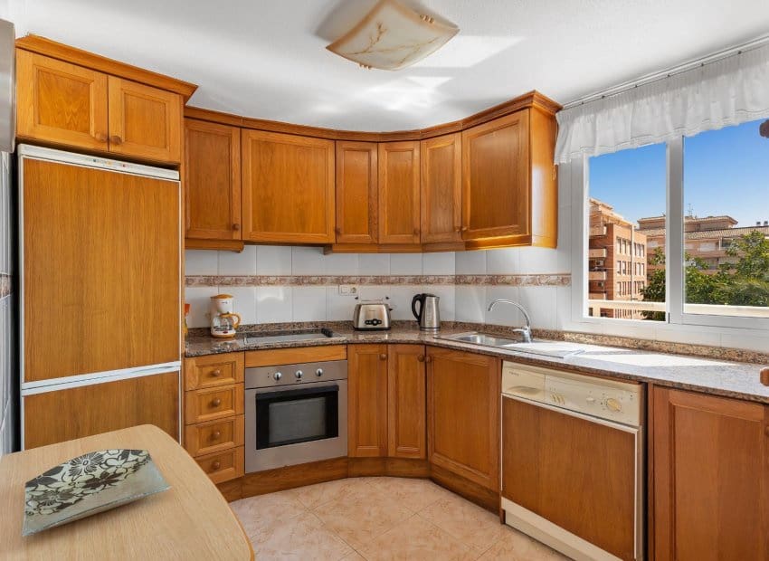 3 soveværelse Lejlighed til salg i Torrevieja - € 184.900 (Ref: 9891076)
