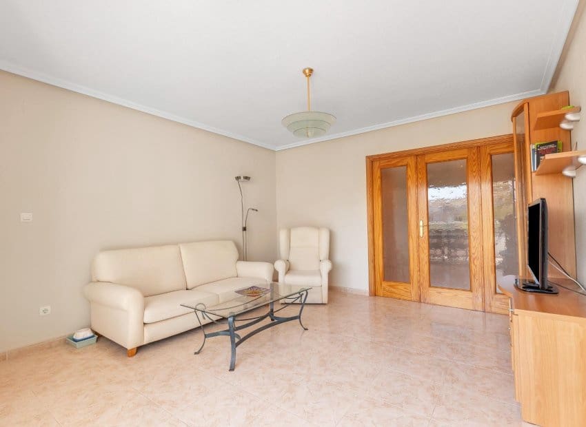 3 soveværelse Lejlighed til salg i Torrevieja - € 184.900 (Ref: 9891076)