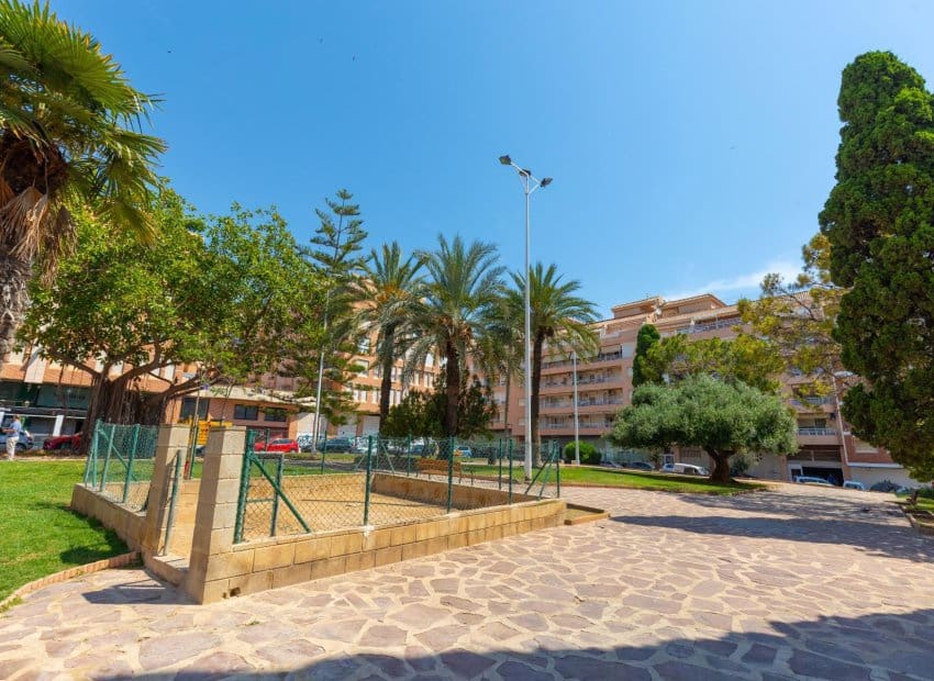 3 soveværelse Lejlighed til salg i Torrevieja - € 184.900 (Ref: 9891076)