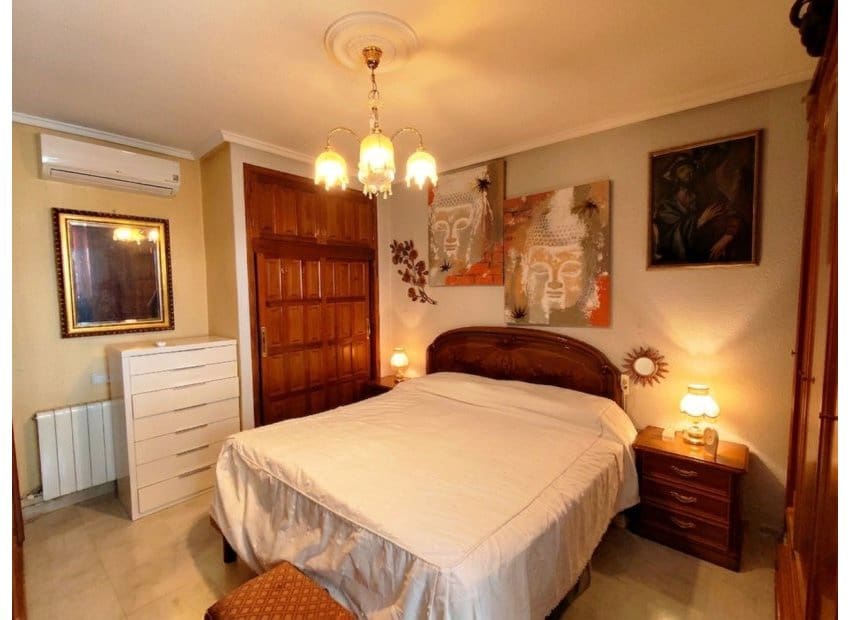 3 soveværelse Villa til salg i Ciudad Quesada med swimmingpool - € 550.000 (Ref: 9897427)