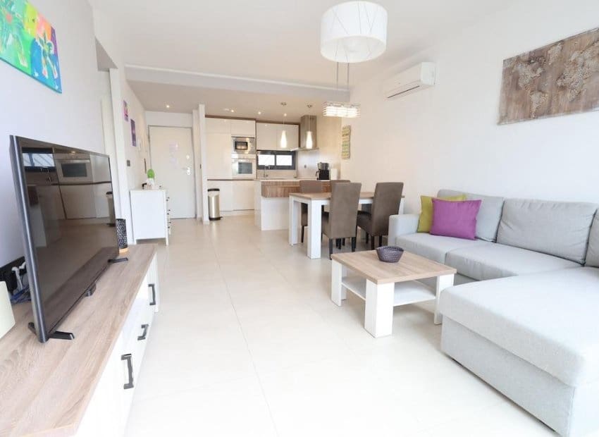 2 soverom Leilighet til salgs i El Raso med svømmebasseng - € 255 000 (Ref: 9897429)