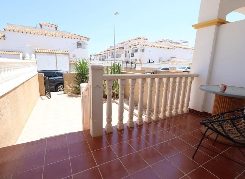 2 quarto Apartamento para venda em Orihuela Costa com piscina - 214 000 € (Ref: 9897430)