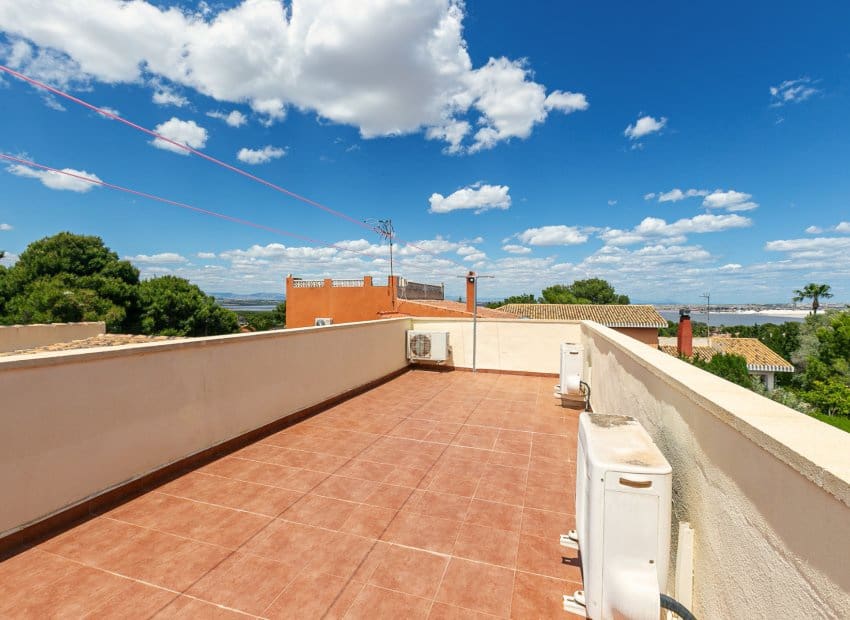 3 slaapkamer Villa te koop in Los Balcones met zwembad - € 425.000 (Ref: 9897431)