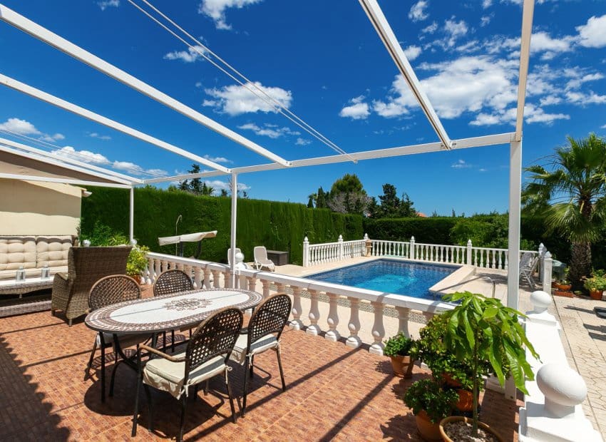 3 slaapkamer Villa te koop in Los Balcones met zwembad - € 425.000 (Ref: 9897431)