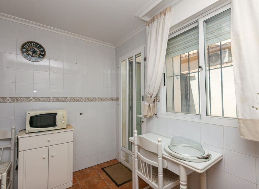 2 quarto Casa em Banda para venda em La Zenia com piscina - 235 000 € (Ref: 9897432)