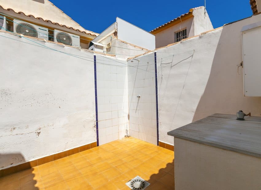 2 quarto Casa em Banda para venda em La Zenia com piscina - 235 000 € (Ref: 9897432)