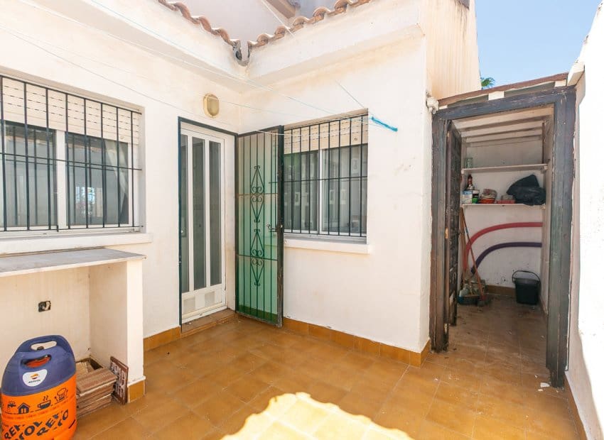 2 quarto Casa em Banda para venda em La Zenia com piscina - 235 000 € (Ref: 9897432)