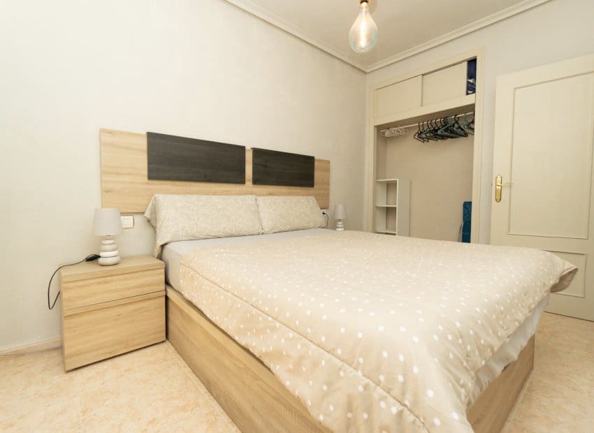 3 quarto Casa em Banda para venda em Playa Flamenca com piscina - 195 000 € (Ref: 9897433)