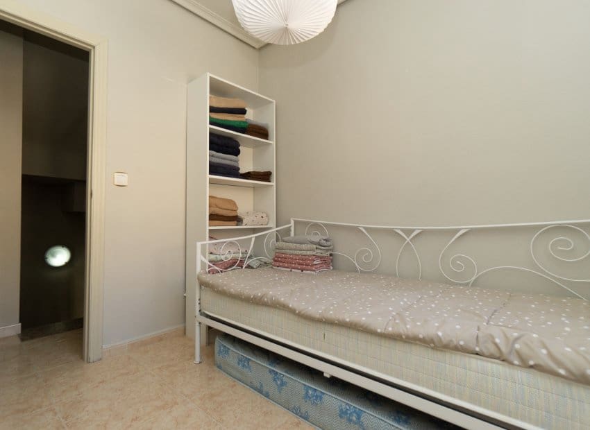 3 quarto Casa em Banda para venda em Playa Flamenca com piscina - 195 000 € (Ref: 9897433)