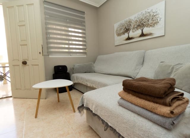 3 quarto Casa em Banda para venda em Playa Flamenca, Orihuela com piscina - 195 000 € (Ref: 9897433)