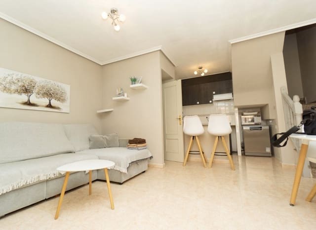 3 quarto Casa em Banda para venda em Playa Flamenca, Orihuela com piscina - 195 000 € (Ref: 9897433)