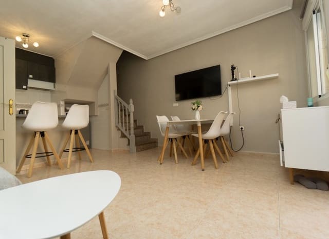 3 quarto Casa em Banda para venda em Playa Flamenca, Orihuela com piscina - 195 000 € (Ref: 9897433)