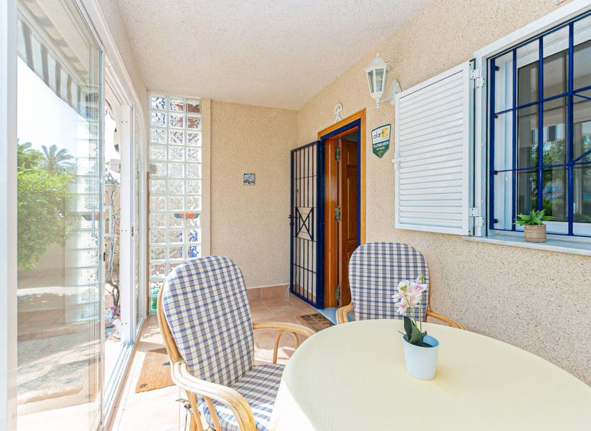 2 bedroom Townhouse for sale in Playa Flamenca with pool - € 270,000 (Ref: 9897434)