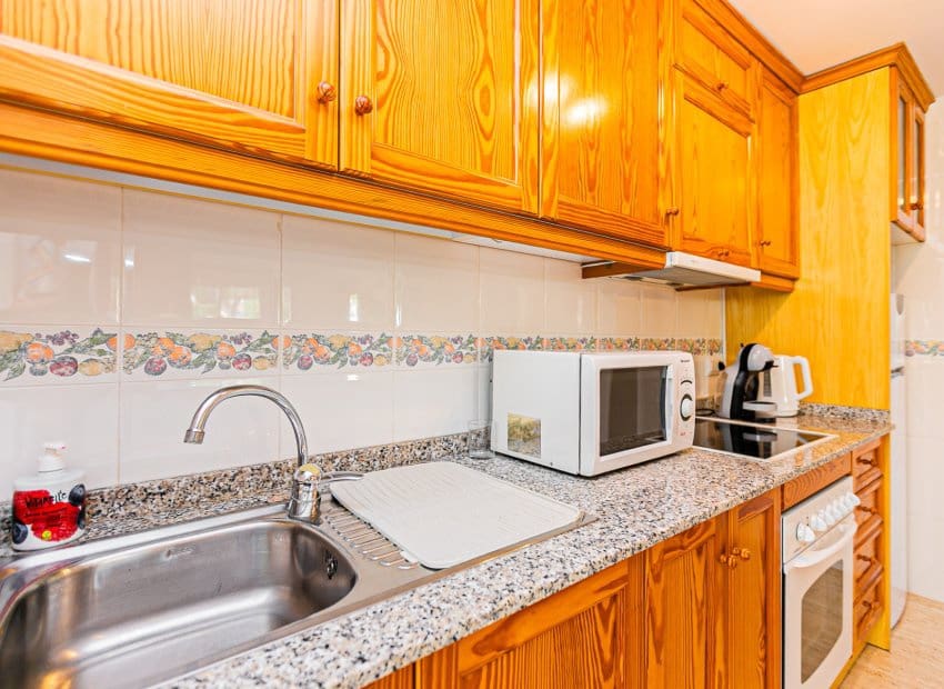 2 bedroom Townhouse for sale in Playa Flamenca with pool - € 270,000 (Ref: 9897434)