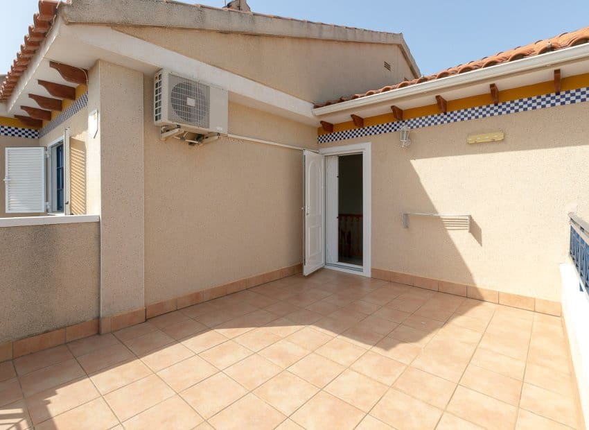 2 bedroom Townhouse for sale in Playa Flamenca with pool - € 270,000 (Ref: 9897434)