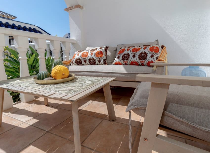 3 chambre Maison de Ville à vendre à Playa Flamenca avec piscine - 245 000 € (Ref: 9897436)