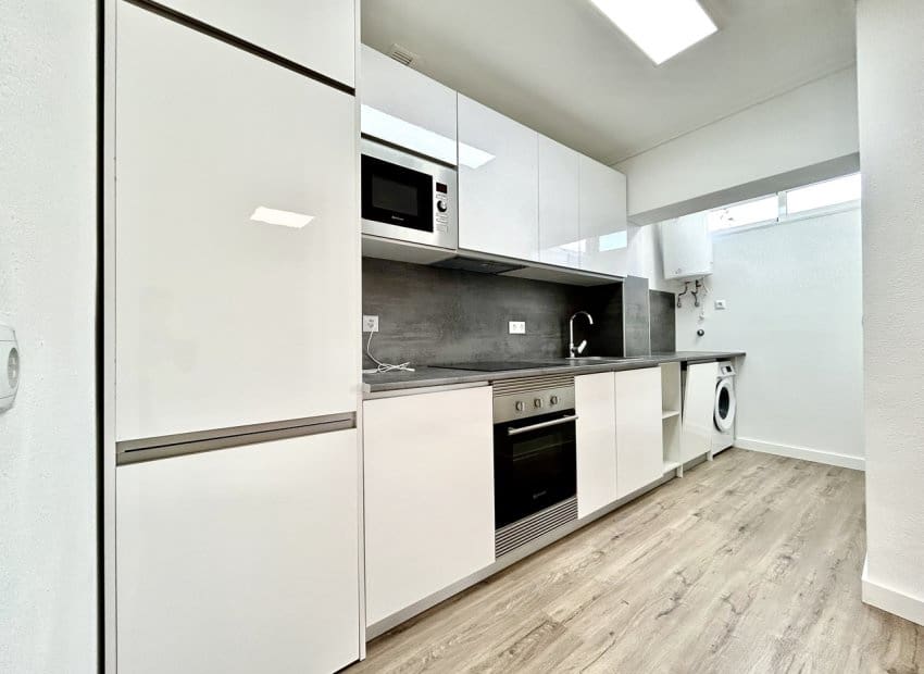 2 soveværelse Lejlighed til salg i Villamartin - € 199.000 (Ref: 9898414)