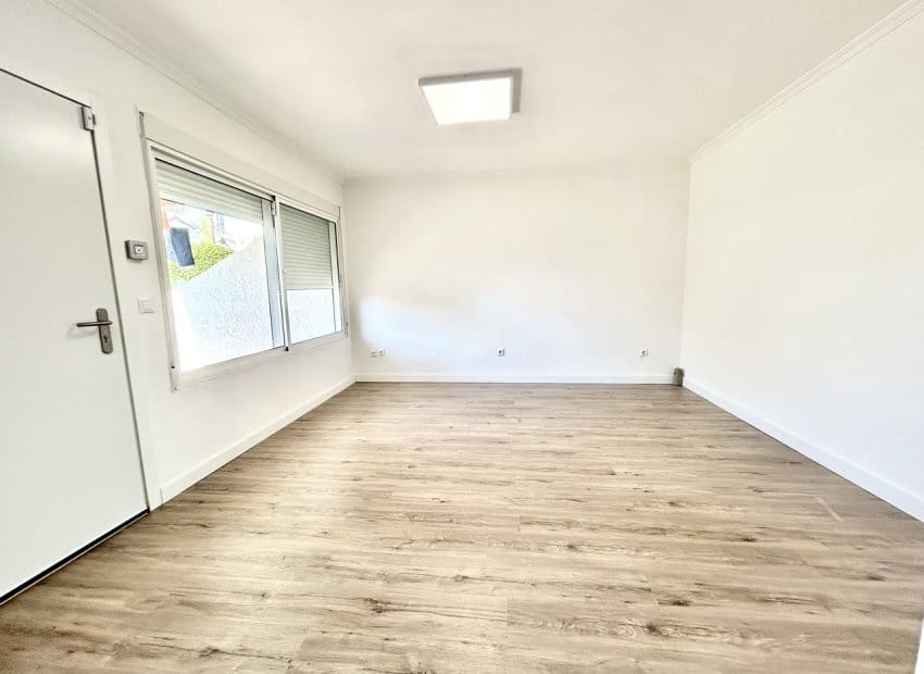 2 soveværelse Lejlighed til salg i Villamartin - € 199.000 (Ref: 9898414)