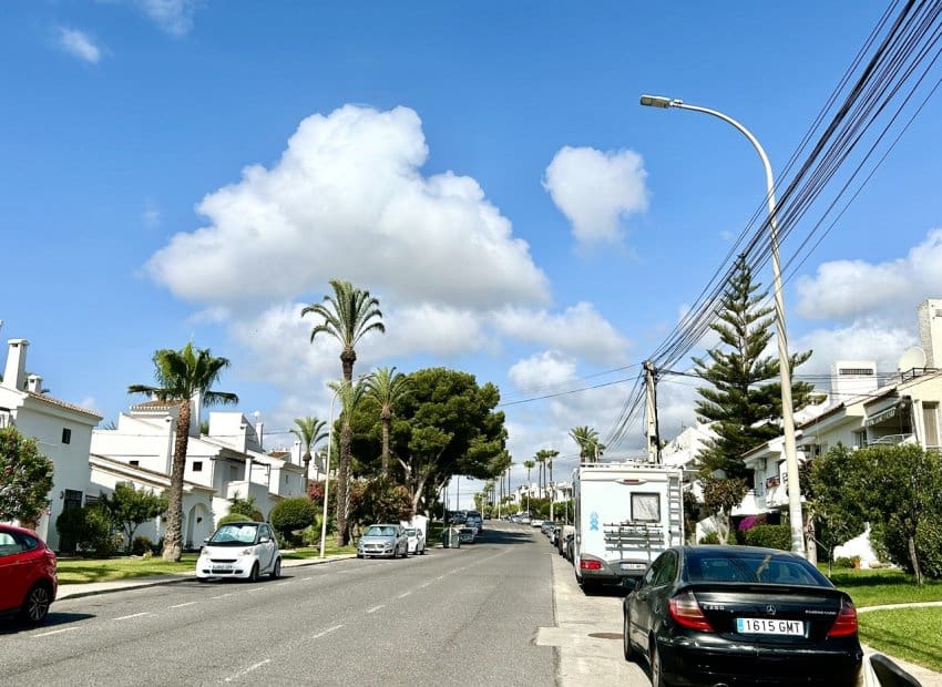 2 soveværelse Lejlighed til salg i Villamartin - € 199.000 (Ref: 9898414)