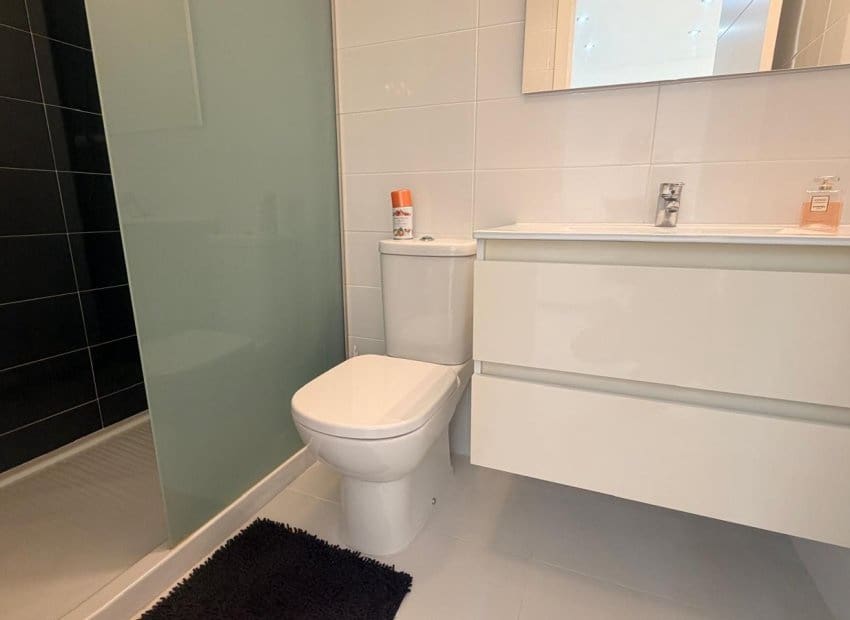 3 slaapkamer Appartement te koop in Orihuela Costa met zwembad - € 215.000 (Ref: 9898415)