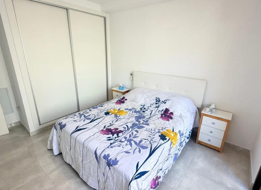 3 slaapkamer Appartement te koop in Orihuela Costa met zwembad - € 215.000 (Ref: 9898415)