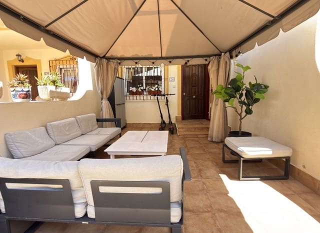 3 bedroom Townhouse for sale in La Zenia, Orihuela with pool - € 249,950 (Ref: 9898416)