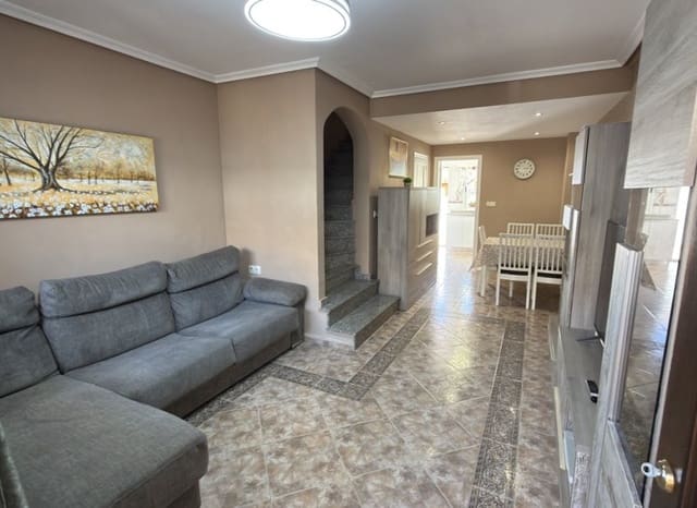 3 bedroom Townhouse for sale in La Zenia, Orihuela with pool - € 249,950 (Ref: 9898416)