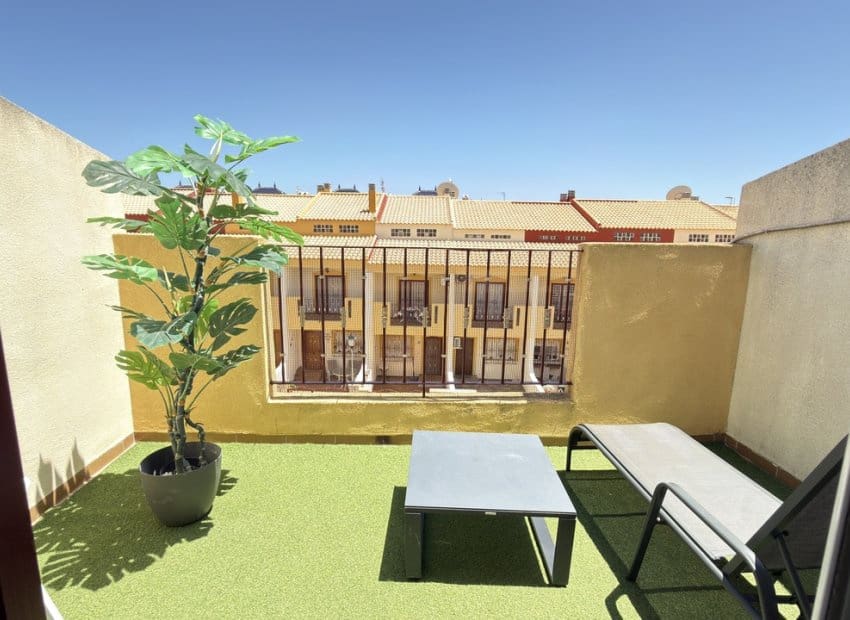 3 bedroom Townhouse for sale in La Zenia with pool - € 249,950 (Ref: 9898416)