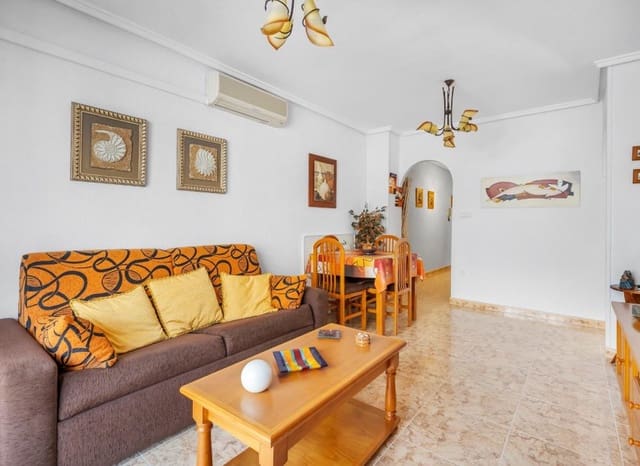 2 makuuhuone Huoneisto myytävänä paikassa Centro, Torrevieja mukana uima-altaan - 149 900 € (Ref: 9898417)