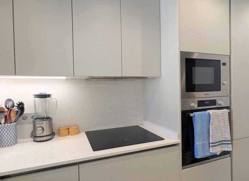 3 Zimmer Villa zu verkaufen in Bigastro mit Pool - 275.000 € (Ref: 9898418)